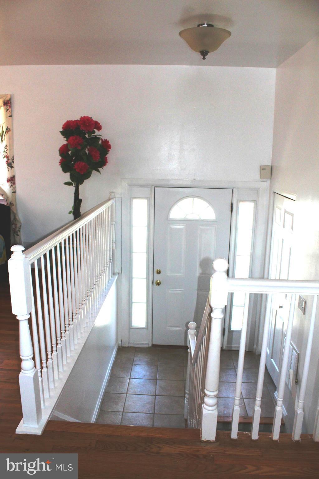 1401 Rolling Rd. Catonsville, MD 21228 - Photo 3 of 6 Interior (General)