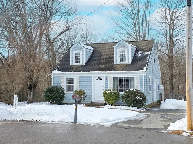$419,000 | 2 Westdale Avenue, Seekonk, MA 02771