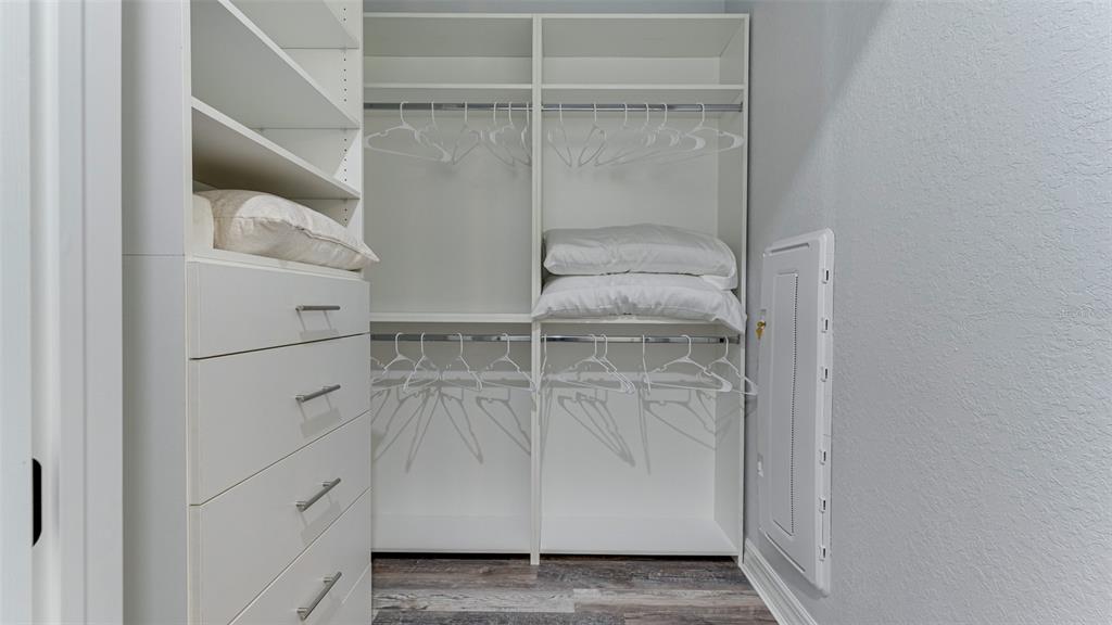 5725 Cheech Glen Lakewood Ranch, FL 34211 - Photo 11 of 63 a view of walk in closet