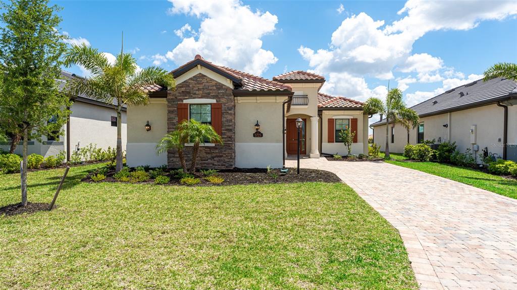 5725 Cheech Glen Lakewood Ranch, FL 34211 - Photo 2 of 63