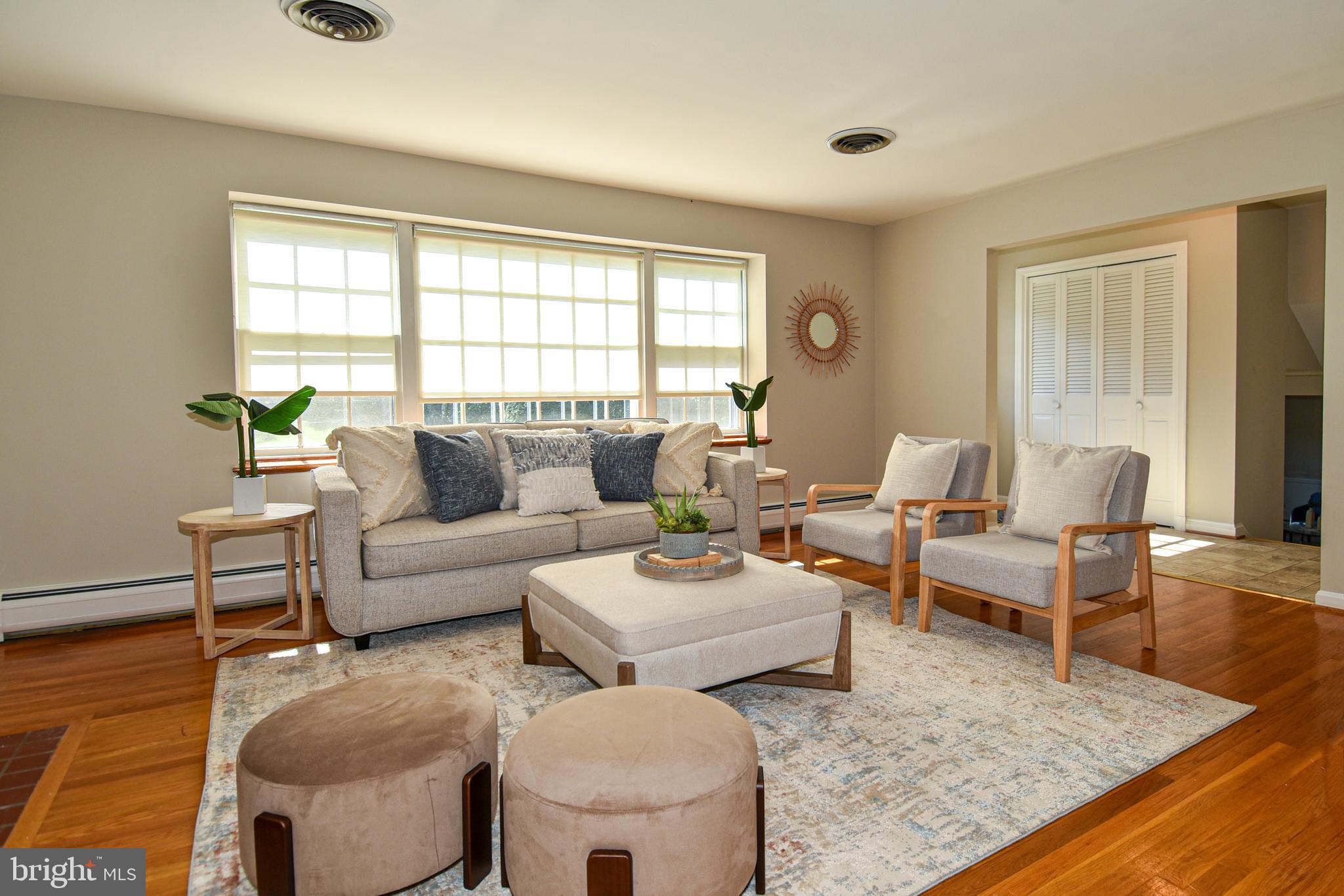 1002 Robroy Drive Silver Spring, MD 20903 - Photo 1 of 37 Gallery Image 1