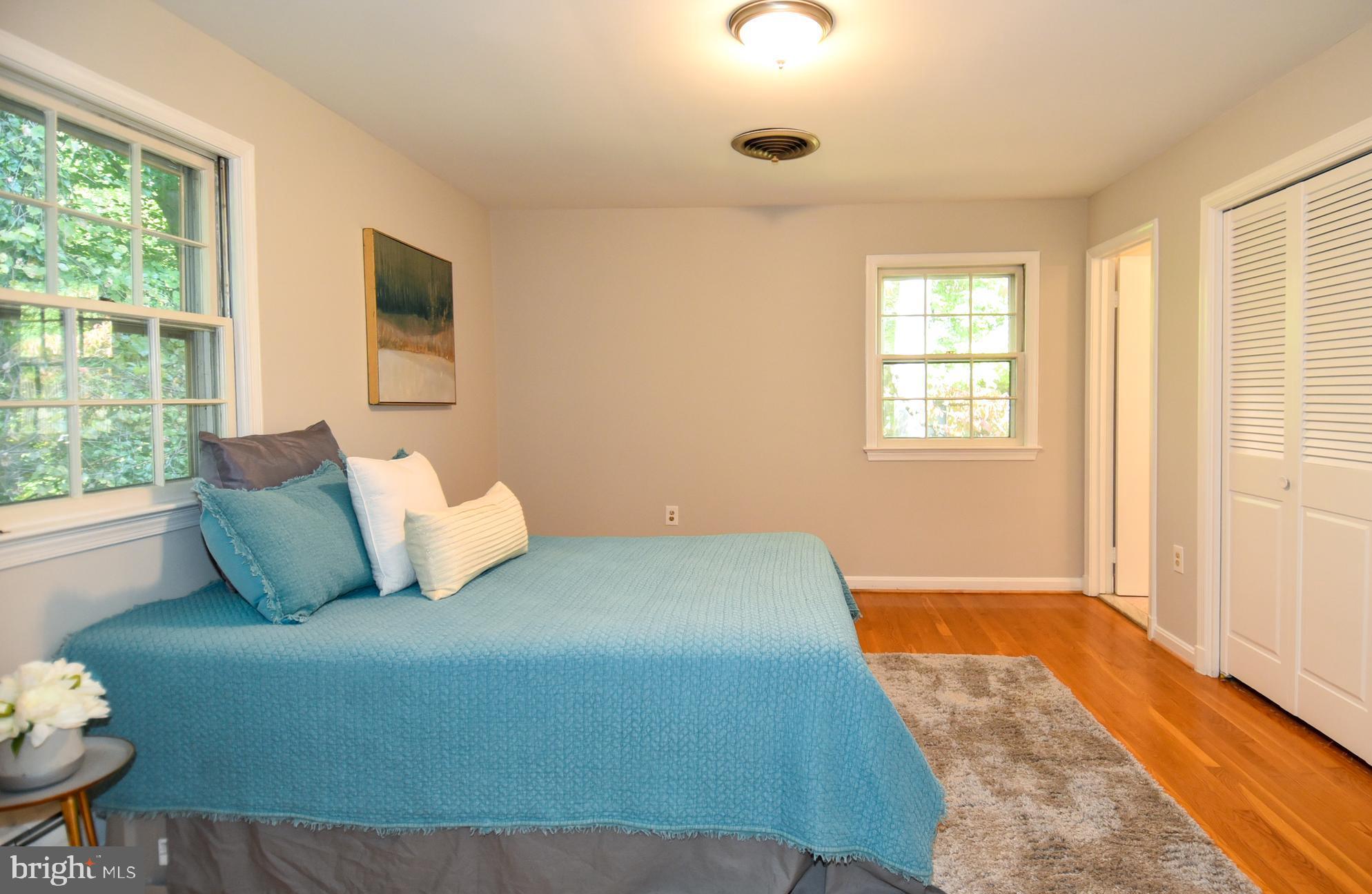 1002 Robroy Drive Silver Spring, MD 20903 - Photo 13 of 37 Gallery Image 13