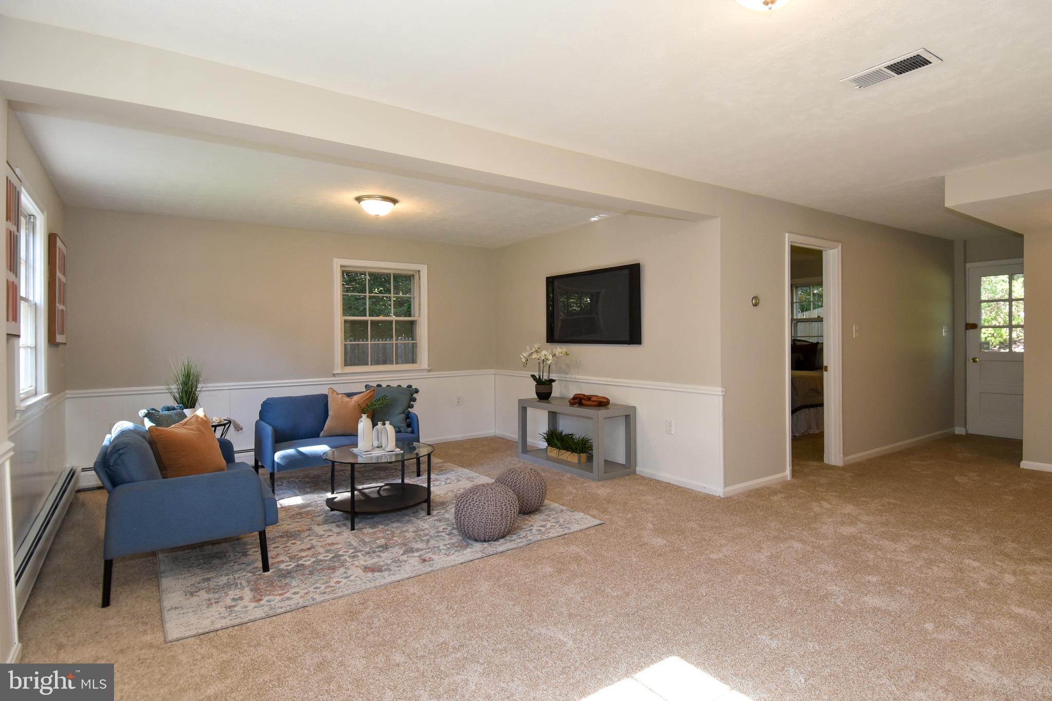 1002 Robroy Drive Silver Spring, MD 20903 - Photo 22 of 37 Gallery Image 22