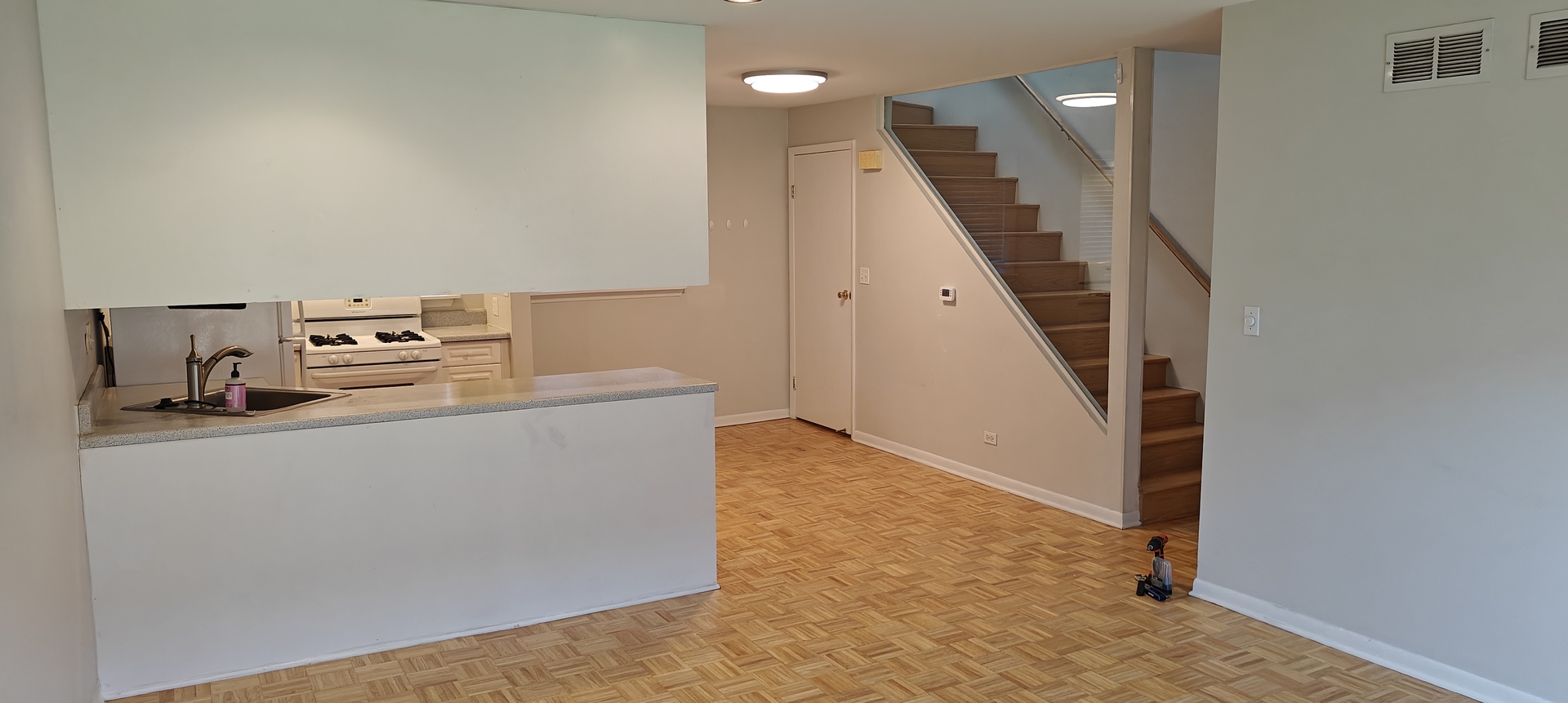 1978 Green Bay Road Highland Park, IL 60035 - Photo 7 of 26