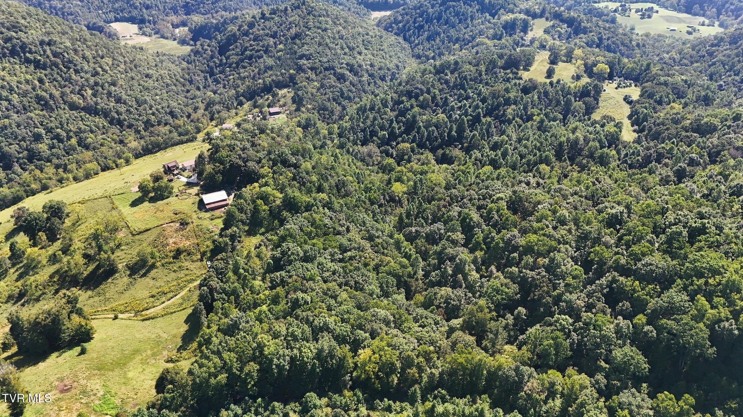 2918 Copper Creek Road Duffield, VA 24244 - Photo 6 of 31 dji_20260915151907_0798_d