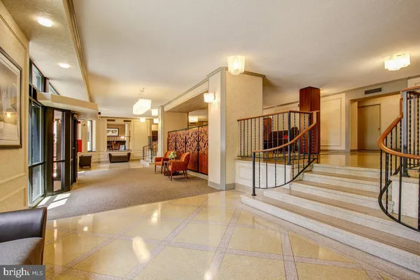 $2,850 | 5902 Mt Eagle Drive, Unit 1601, Alexandria, VA 22303