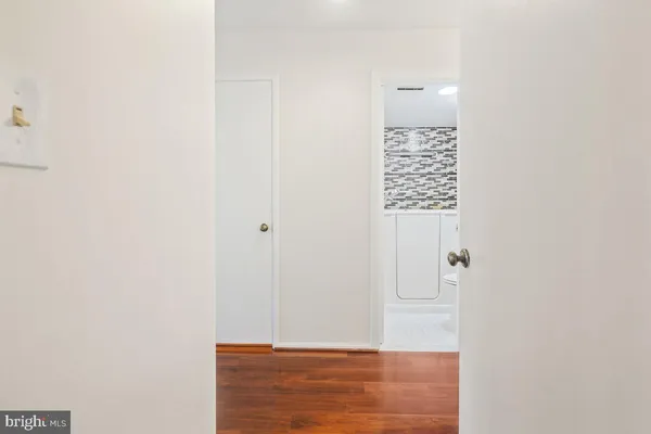 $2,850 | 5902 Mt Eagle Drive, Unit 1601, Alexandria, VA 22303