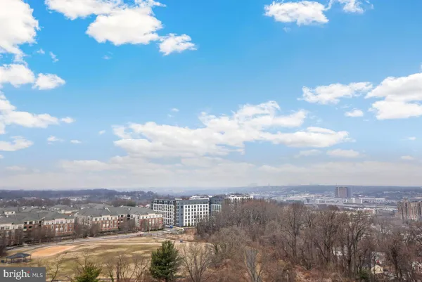 $2,850 | 5902 Mt Eagle Drive, Unit 1601, Alexandria, VA 22303