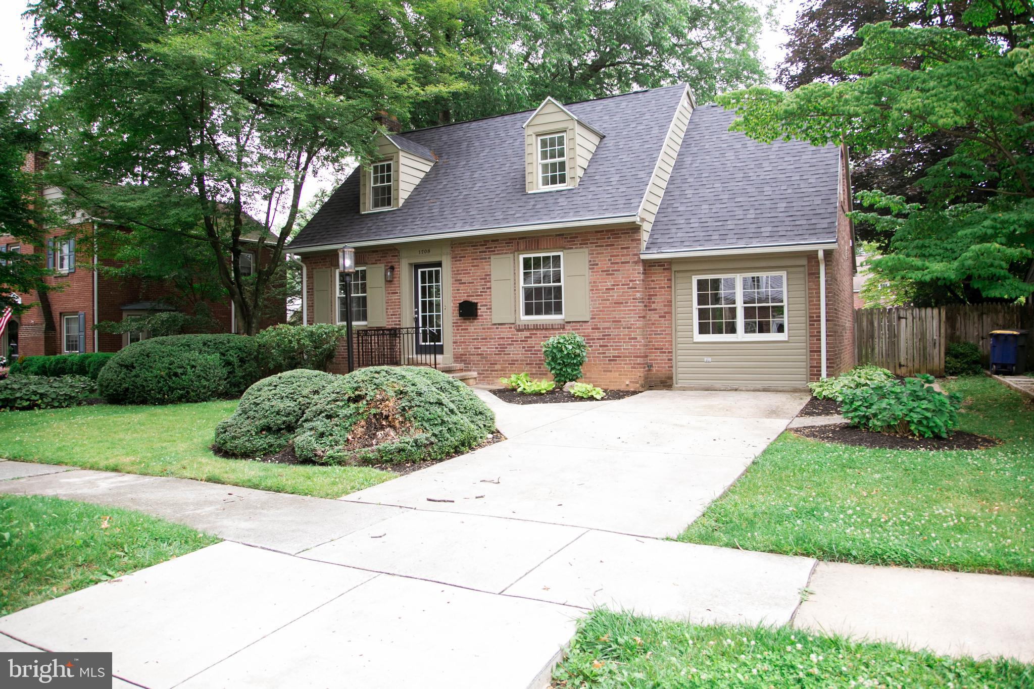1708 Letchworth Road Camp Hill, PA 17011 - Photo 4 of 59 Gallery Image 4