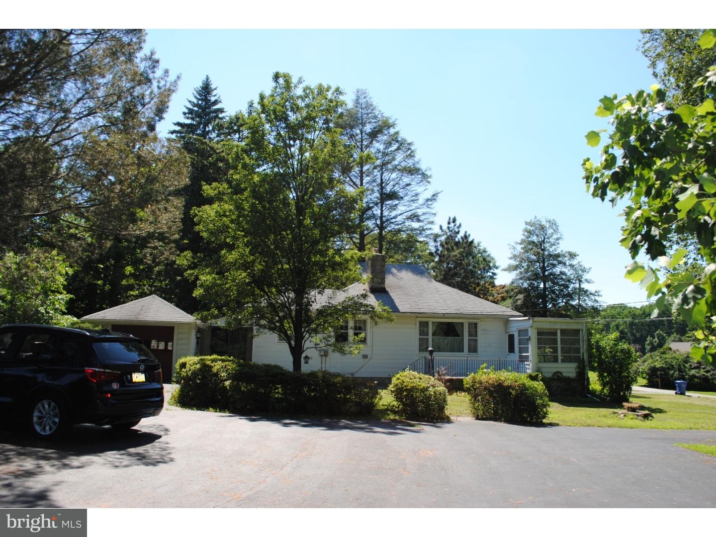 22 Natalie Road Thornton, PA 19373 - Photo 1 of 20 Gallery Image 1