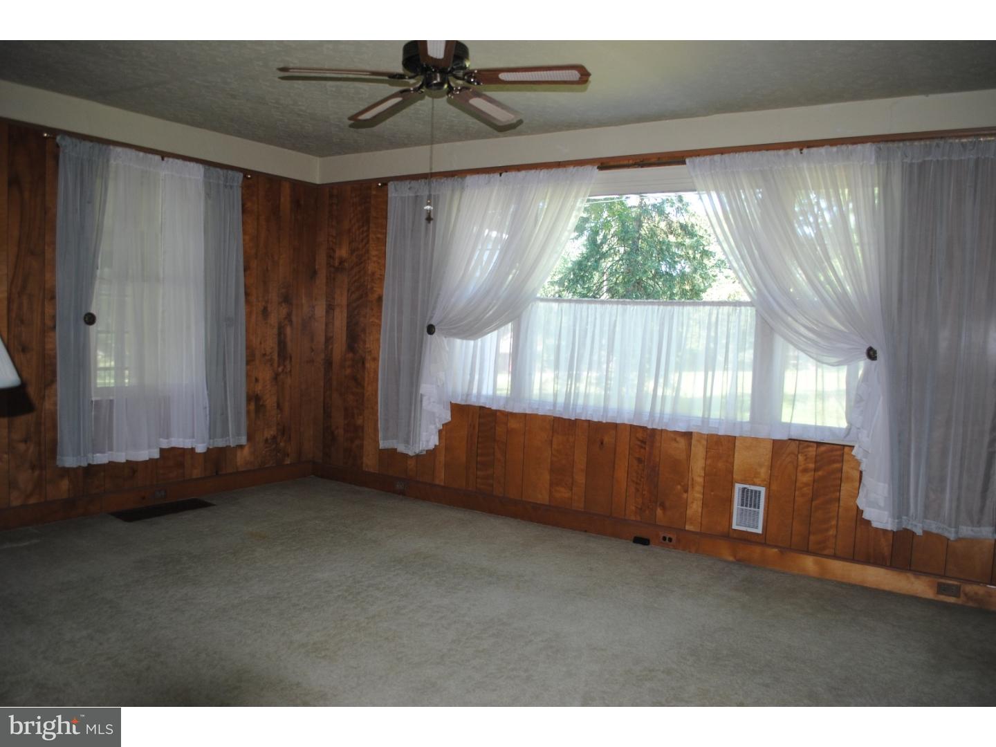 22 Natalie Road Thornton, PA 19373 - Photo 10 of 20 Gallery Image 10