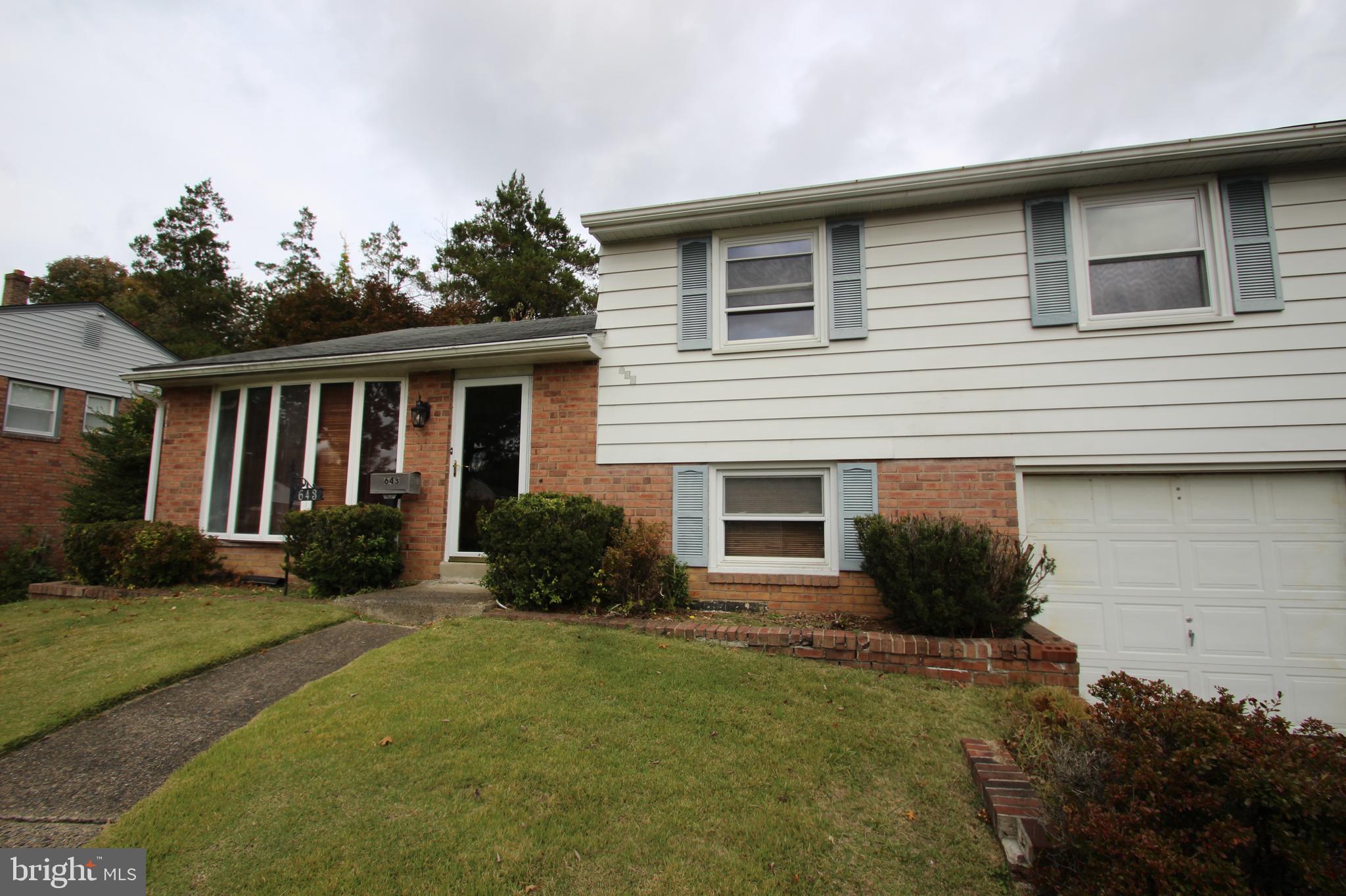 643 Vernon Road Springfield, PA 19064 - Photo 3 of 61