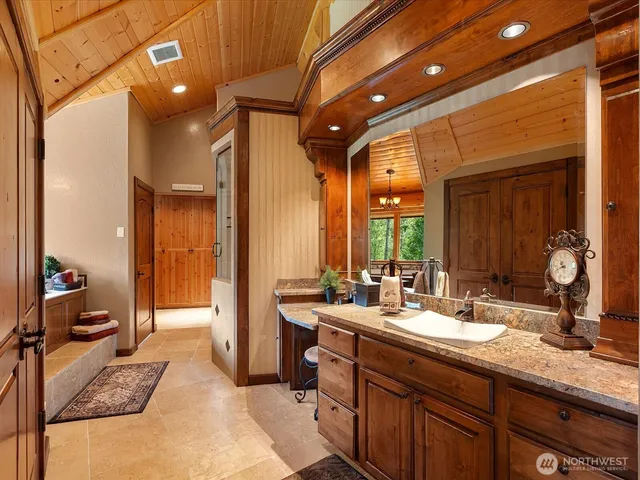 $3,250,000 | 16323 Reserve Drive Southeast, North Bend, WA 98045