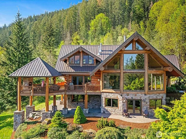 $3,250,000 | 16323 Reserve Drive Southeast, North Bend, WA 98045