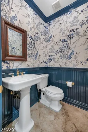 $1,425,000 | 5 Green Way, New Providence, NJ 07974