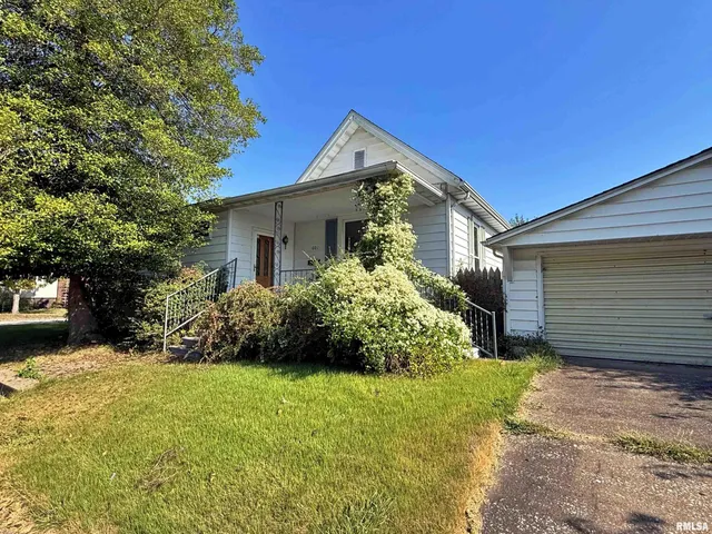$109,900 | 601 East 5th Street, Metropolis, IL 62960