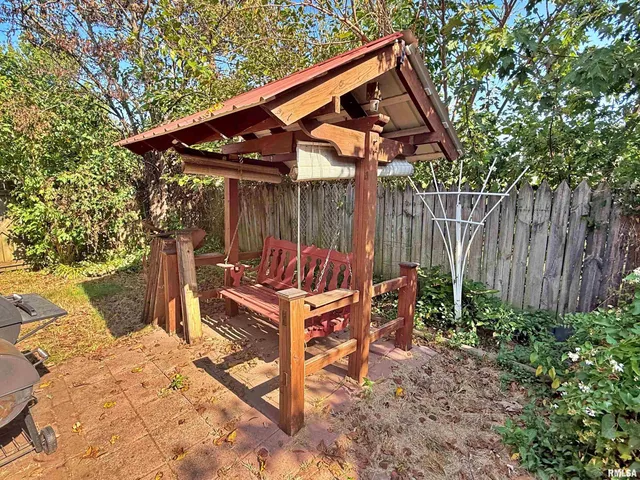 $109,900 | 601 East 5th Street, Metropolis, IL 62960