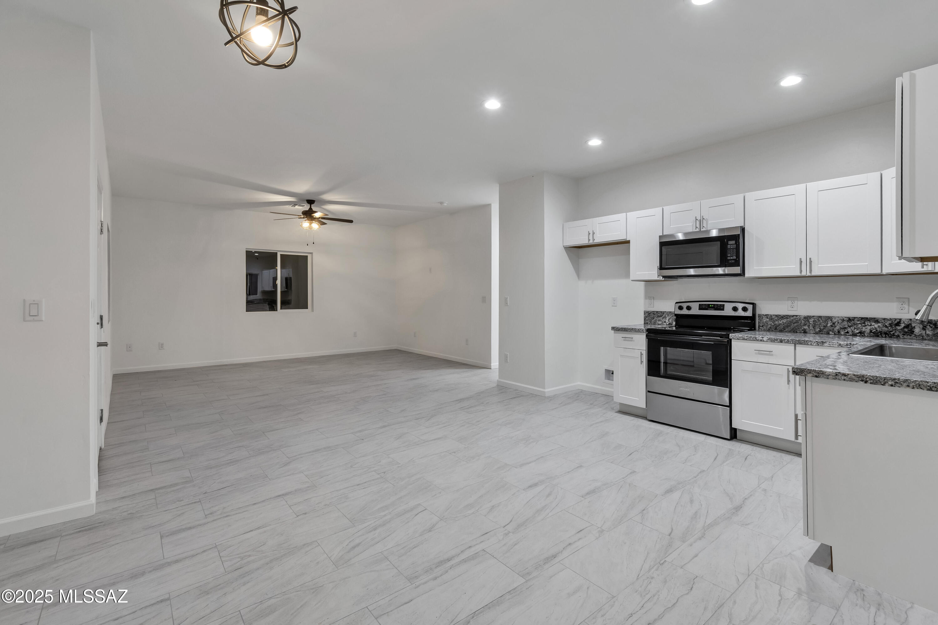 267 Camino Apolena Rio Rico, AZ 85648 - Photo 12 of 32
