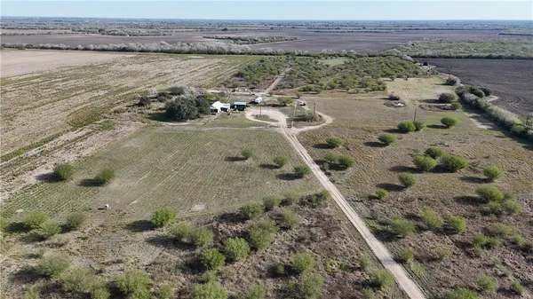 $300,000 | 4721 Farm To Market Road 1349, Skidmore, TX 78389