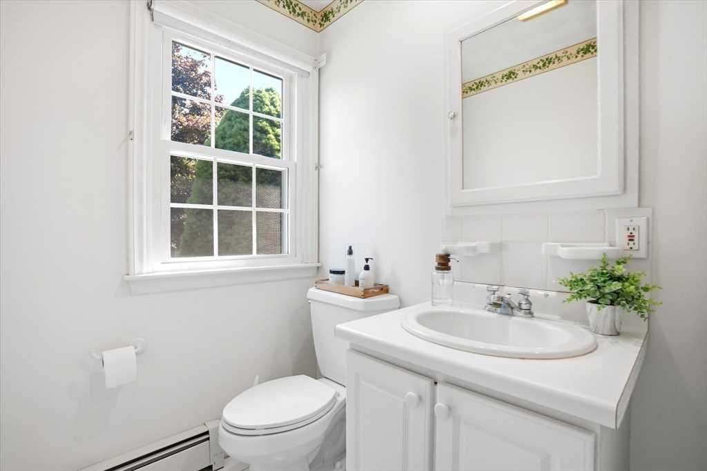 12 Northfield Road Peabody, MA 01960 - Photo 25 of 42 Gallery Image 25