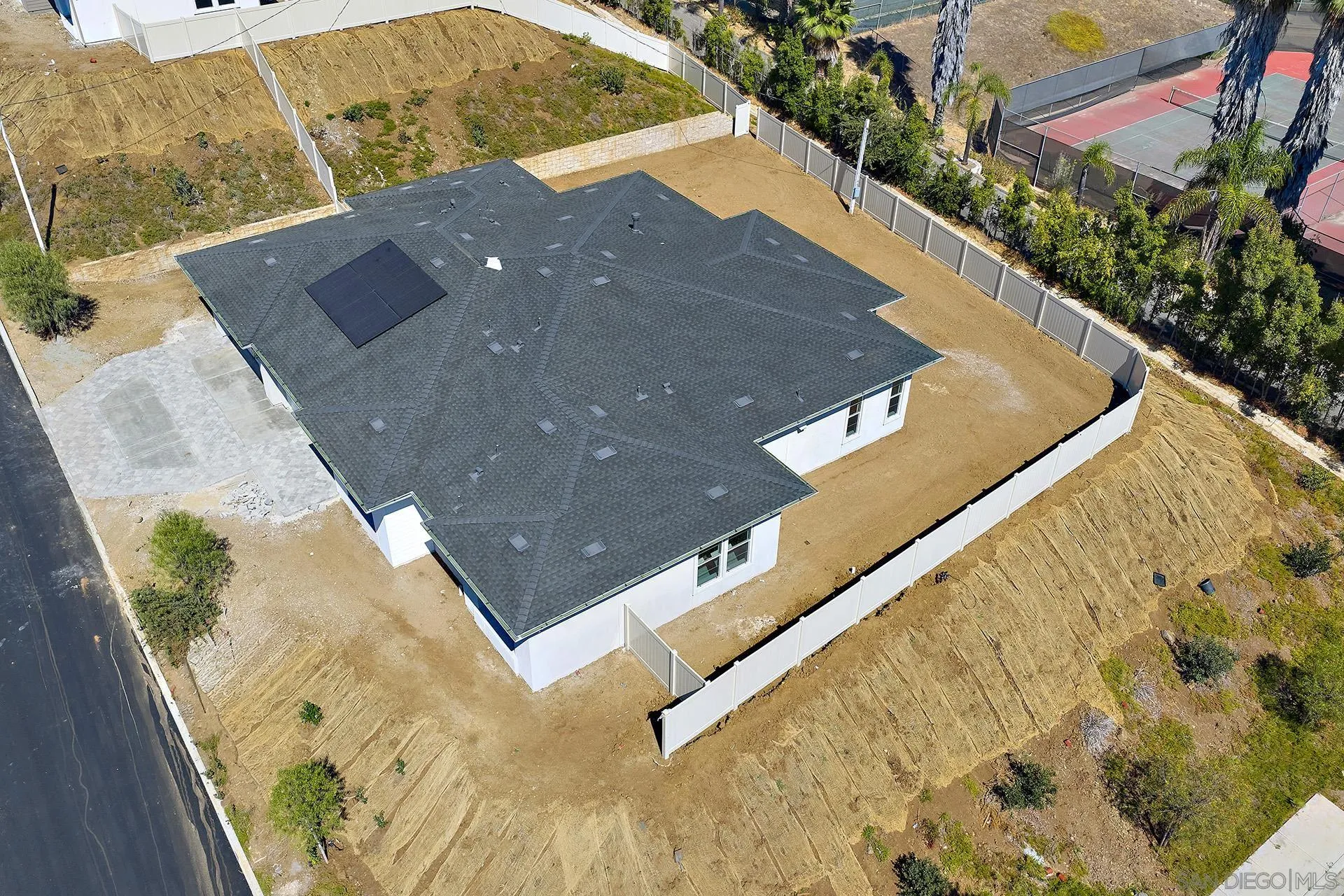 1748 Ishihara Road Vista, CA 92084 - Photo 11 of 13 Gallery Image 11