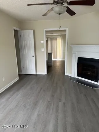 $1,000 | 3812 East Vancroft Circle, Unit L3, Winterville, NC 28590