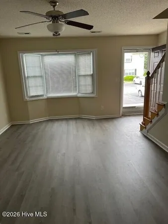 $1,000 | 3812 East Vancroft Circle, Unit L3, Winterville, NC 28590
