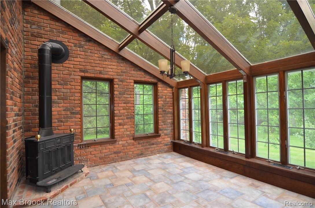 6035 North Rochester Road Rochester, MI 48306 - Photo 28 of 42 DSC_0029.JPG