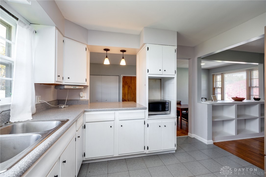 1001 Yellowstone Road Xenia, OH 45385 - Photo 19 of 41 Gallery Image 19