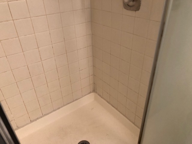 624 Quail Run Road Matteson, IL 60443 - Photo 13 of 30 a view of a small space