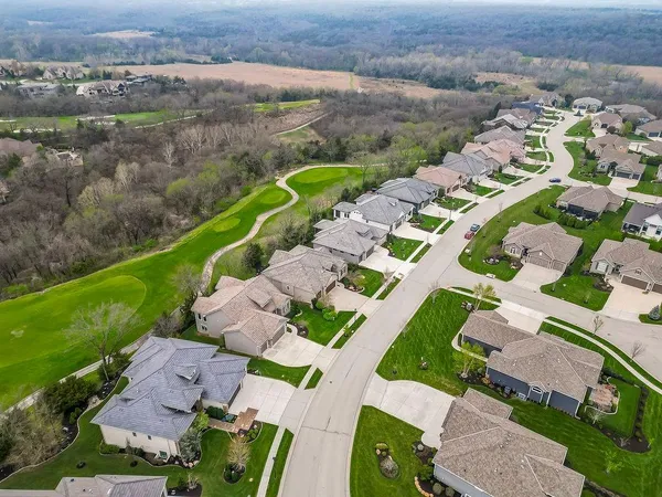 $1,259,000 | 27205 100th Terrace, Olathe, KS 66061