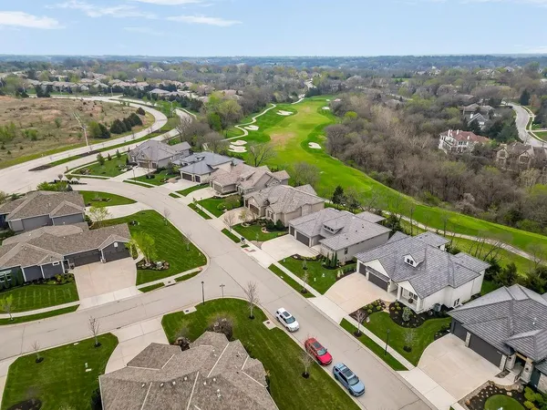 $1,259,000 | 27205 100th Terrace, Olathe, KS 66061