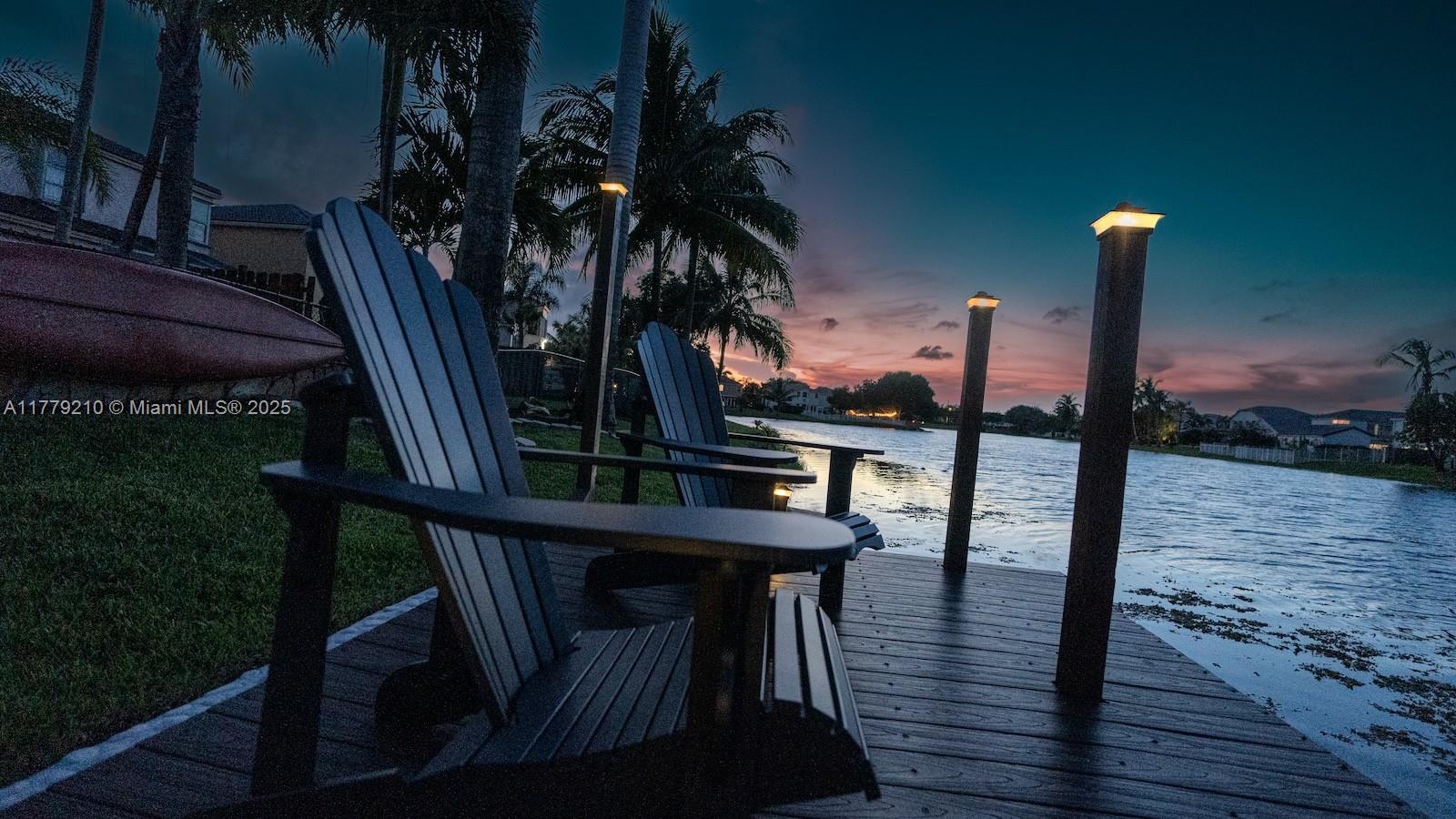 Towngate Pembroke Pines, FL 33028 - Photo 40 of 41 a view of balcony and patio