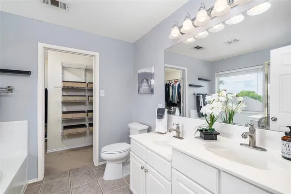 $449,000 | 7230 Hillshire Lane, Sachse, TX 75048