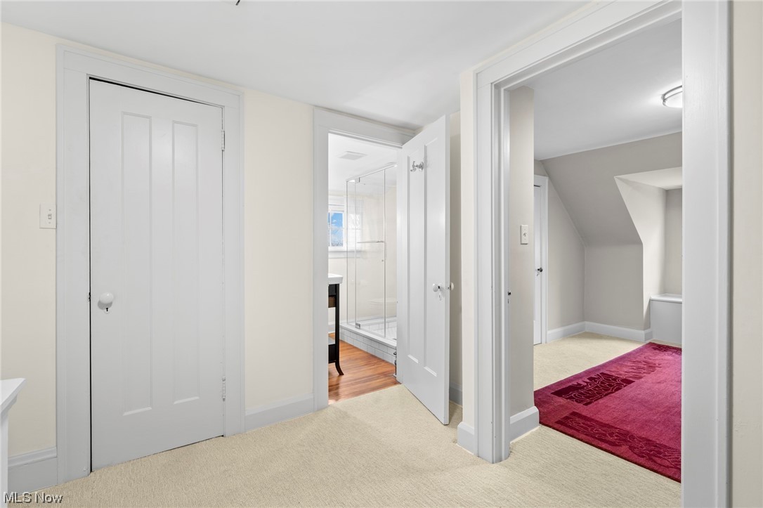 3276 Chadbourne Road Cleveland, OH 44120 - Photo 26 of 38 3rd floor landing/ hall