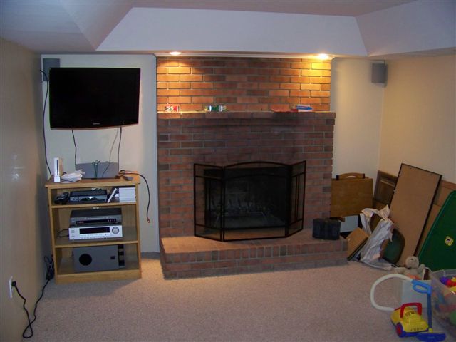 337 Oak Drive Blue Ridge, VA 24064 - Photo 10 of 21 Rec Room