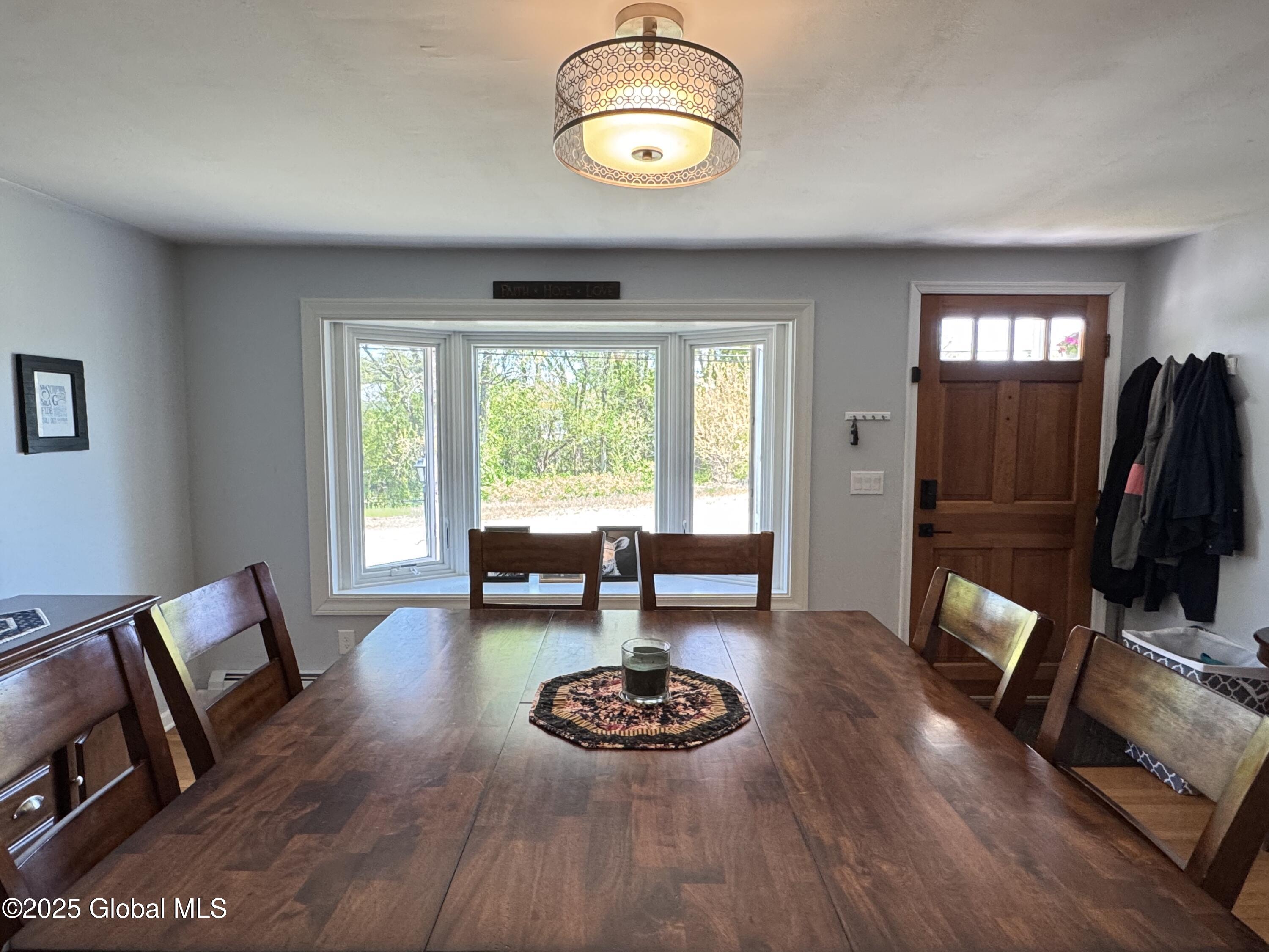 14 Wendom Road Albany, NY 12203 - Photo 4 of 25 14 Wendom Pic LR 2