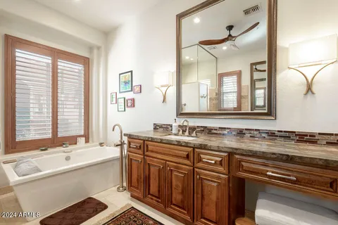 $1,800,000 | 36482 North Boulder View Drive, Scottsdale, AZ 85262