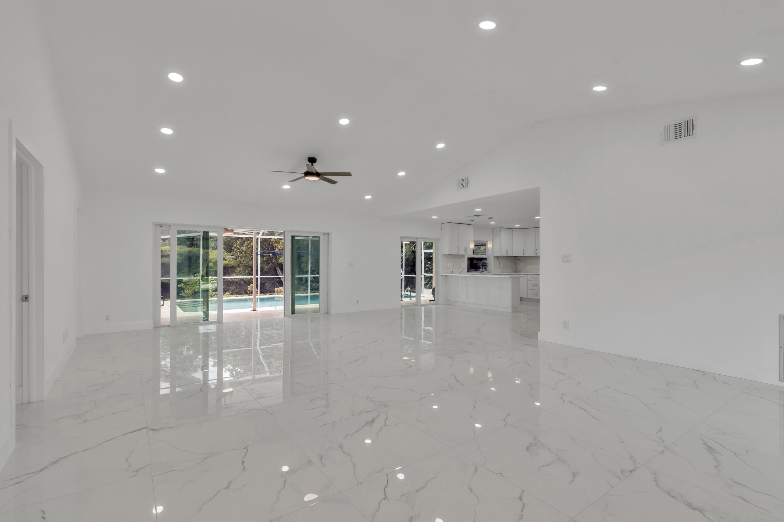 21452 Woodchuck Lane Boca Raton, FL 33428 - Photo 13 of 48 13