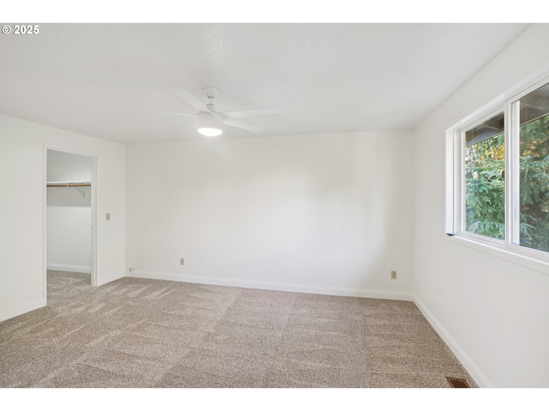 1305 Buchanan Street Oregon City, OR 97045 - Photo 13 of 33