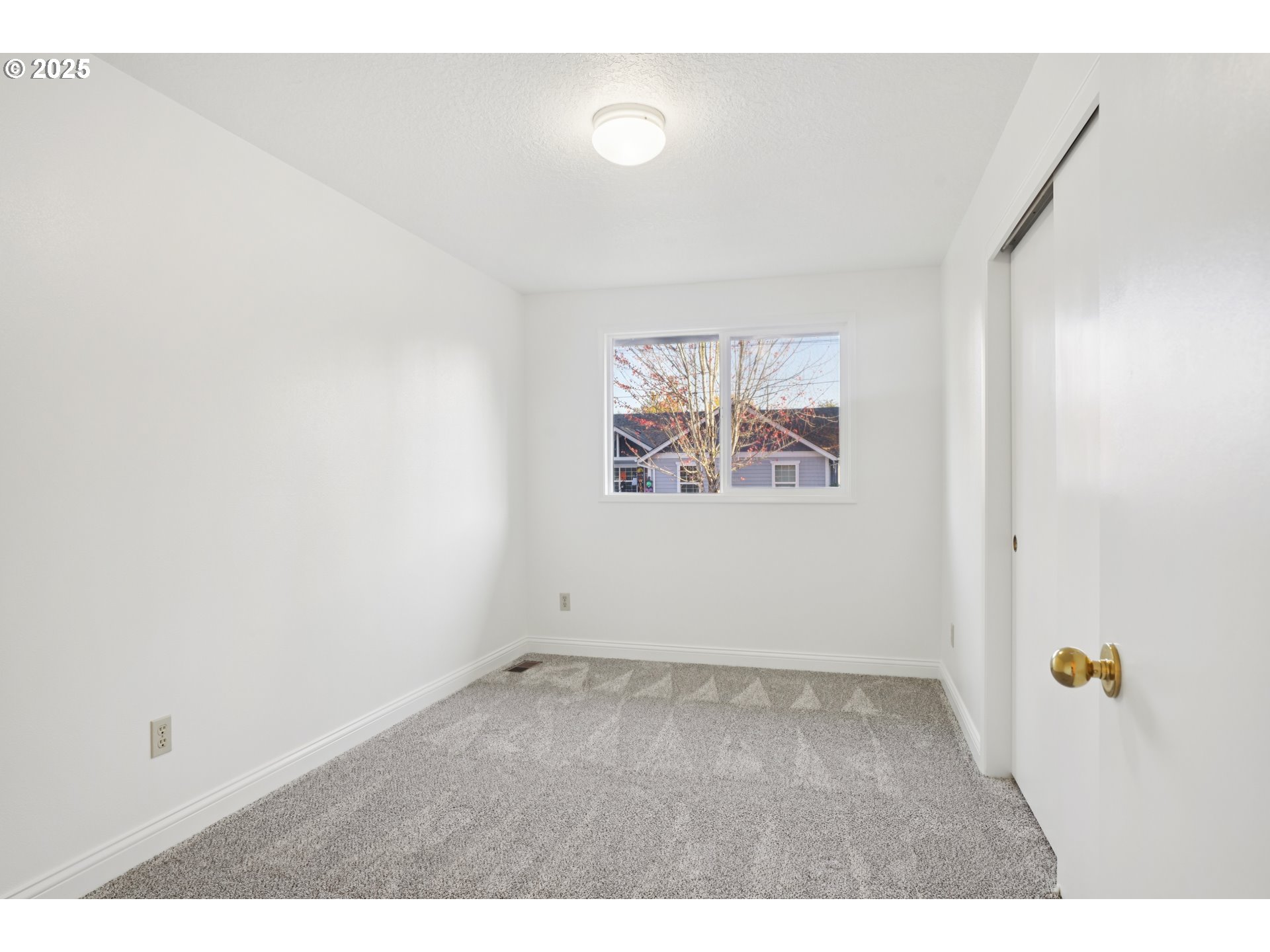 1305 Buchanan Street Oregon City, OR 97045 - Photo 17 of 33