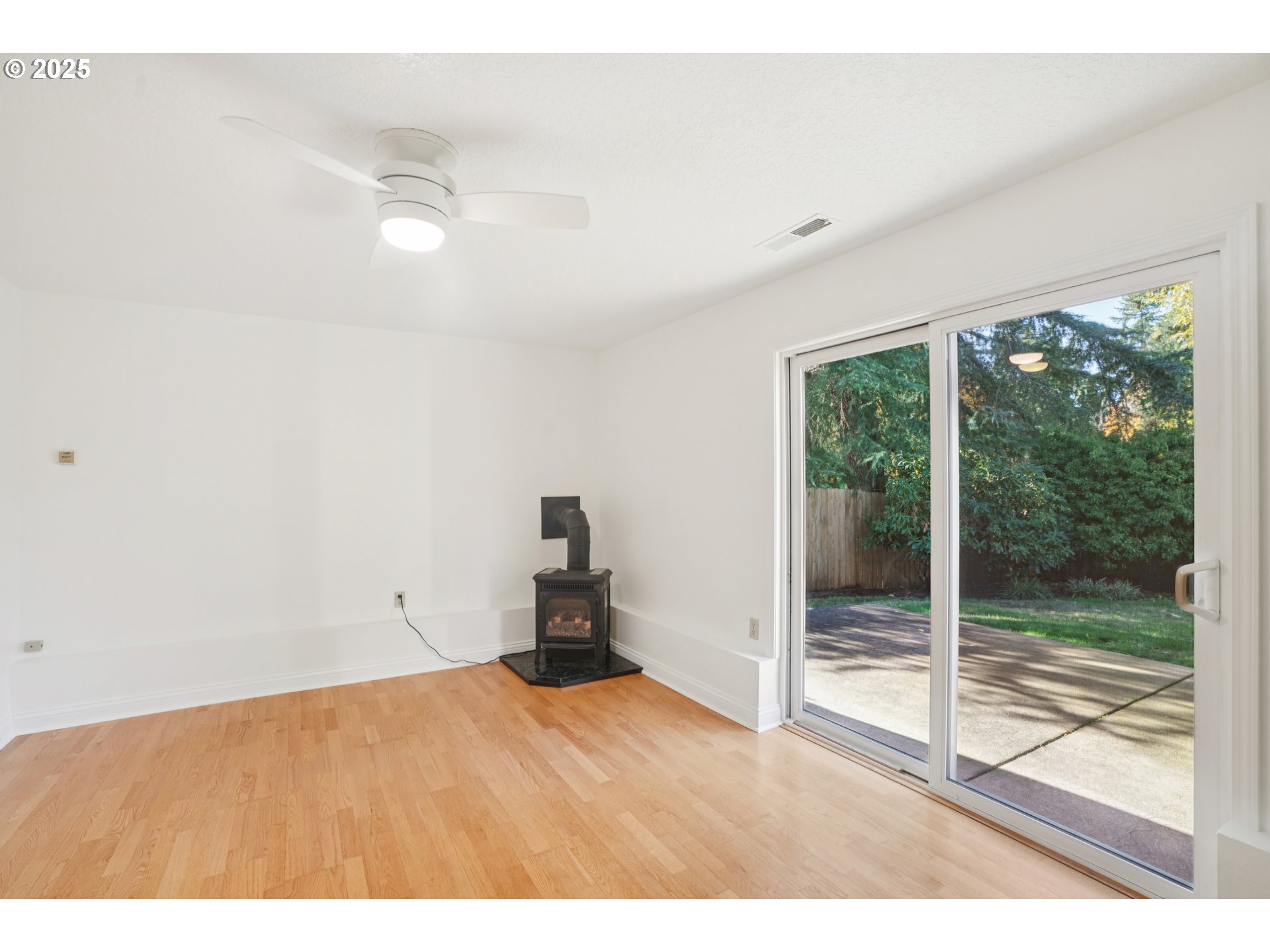 1305 Buchanan Street Oregon City, OR 97045 - Photo 22 of 33