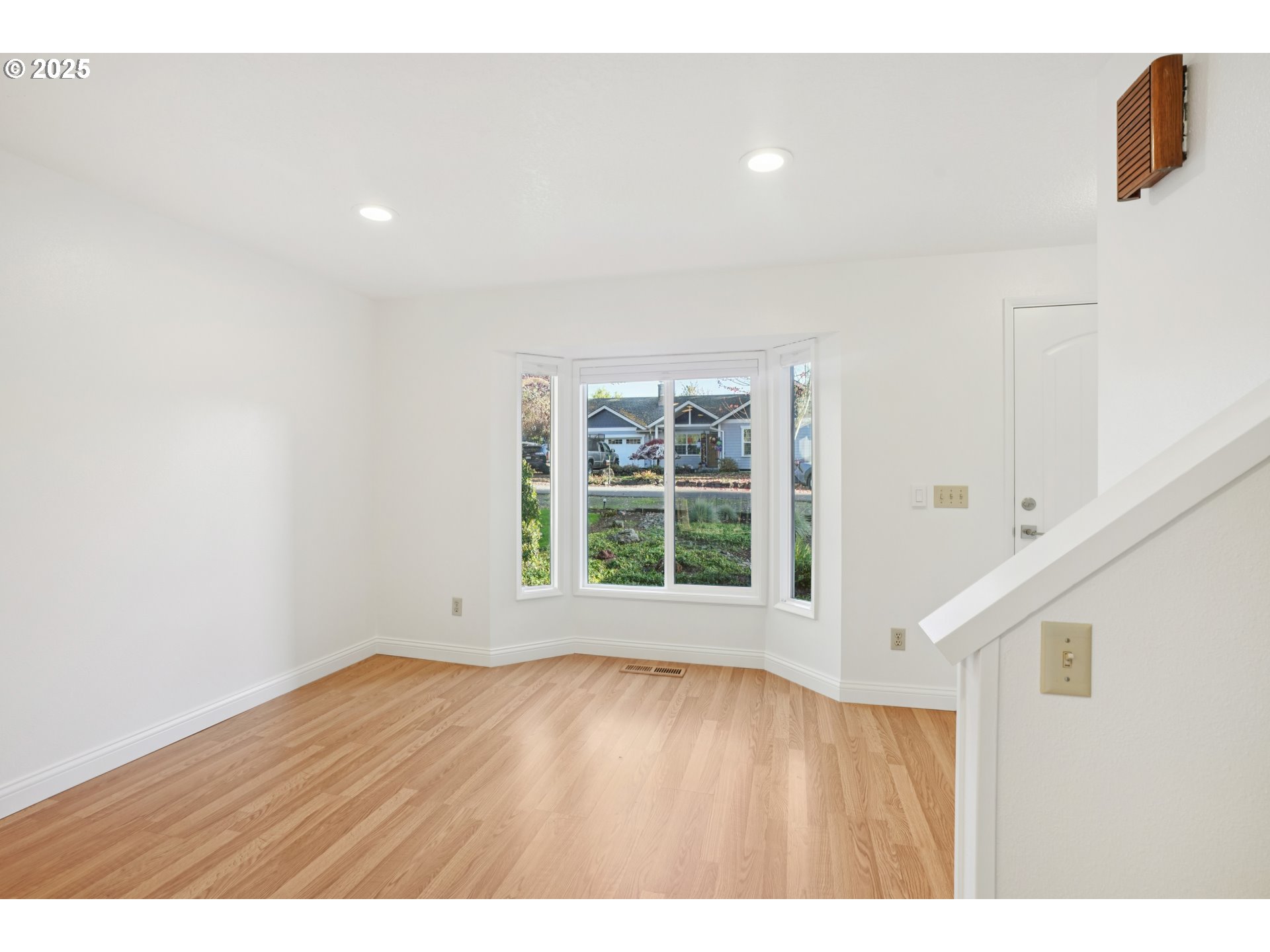 1305 Buchanan Street Oregon City, OR 97045 - Photo 7 of 33