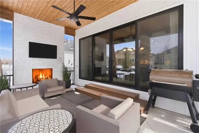 $1,450,000 | 16908 Rosehill Street, Overland Park, KS 66221