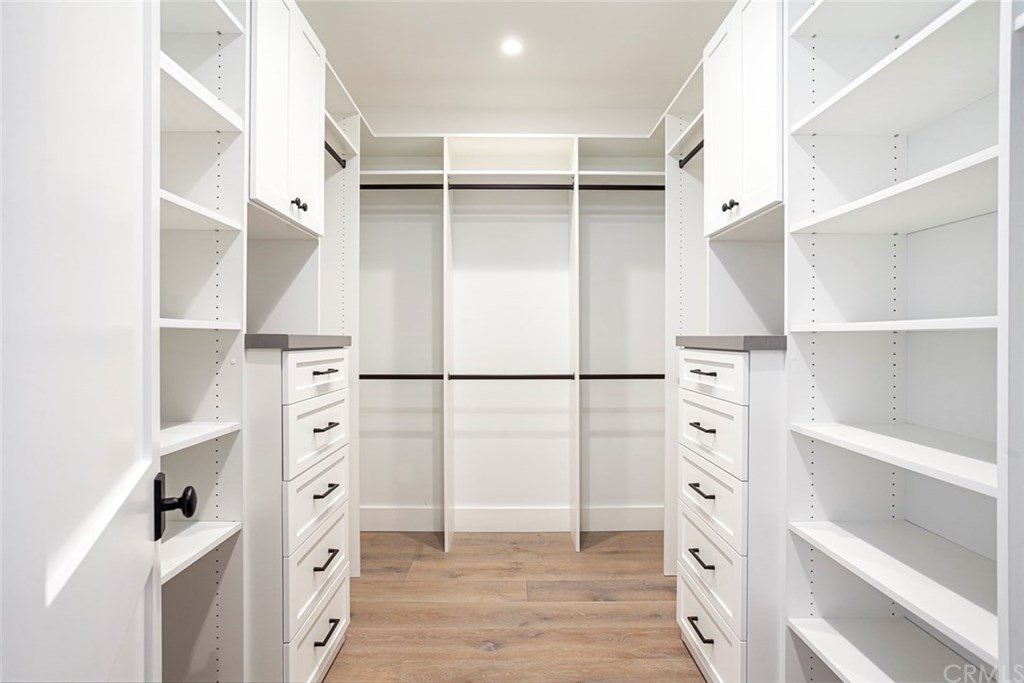 409 39th Street Newport Beach, CA 92663 - Photo 24 of 32