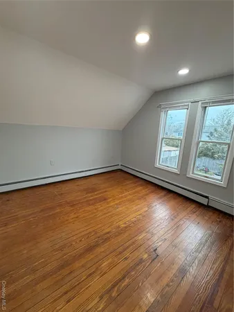 $2,490 | 7 South Atlantic Street, Bay Shore, NY 11706