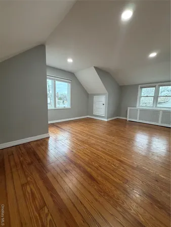 $2,490 | 7 South Atlantic Street, Bay Shore, NY 11706