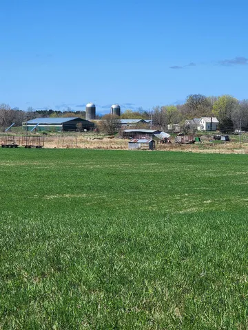 $994,000 | 16 Highway 2, Grand Isle, VT 05458