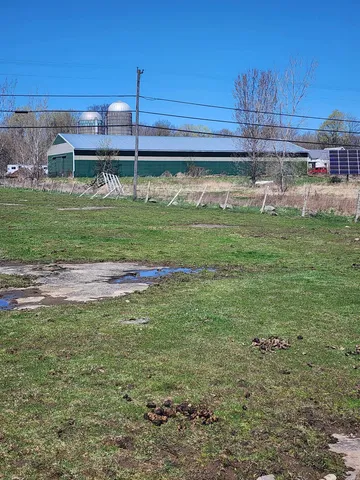 $994,000 | 16 Highway 2, Grand Isle, VT 05458