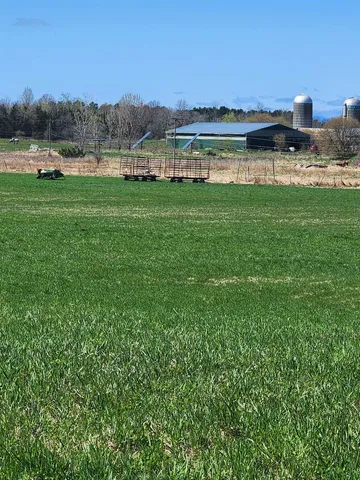 $994,000 | 16 Highway 2, Grand Isle, VT 05458